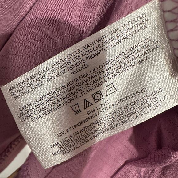 GapFit Performance T-Shirt Purple XL Moisture Wicking Stretch Activewear NWT - Picture 5 of 7
